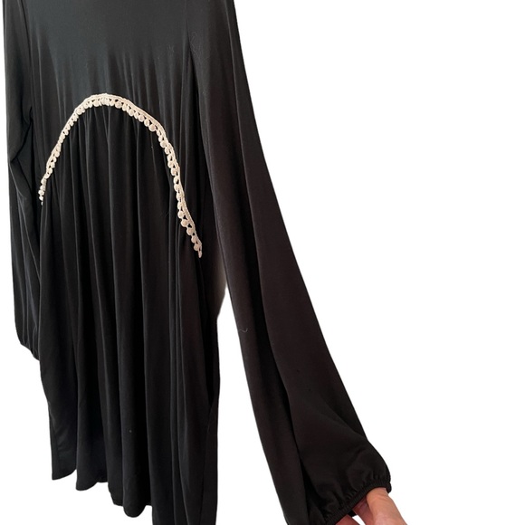 EUC You & Me Dress - Picture 5 of 8